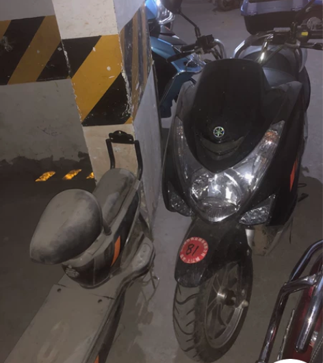 立雅摩托车，150cc，正规销售商家，有发...