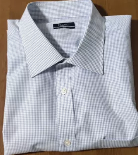 全新男式短袖衬衫，旅游带回，为行李箱腾位子...