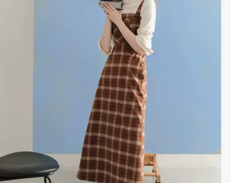 ISISLOVE高级感学院风格子背带裙设计...