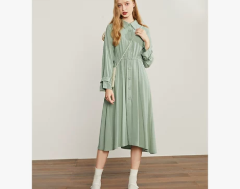 乐町 连衣裙 感兴趣的话点“我想要”和我私...