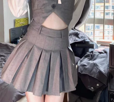 URBAN FRINGE学院风马甲性感纯欲...