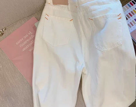 一天白色高腰阔腿牛仔裤百搭款，未穿过哦 买...