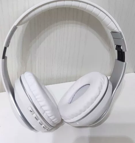 【仓库升级，低价出售】[左]头戴式蓝牙耳机...