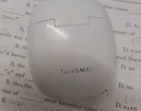 唐麦w9，原价199买的，左耳已经不能用了...