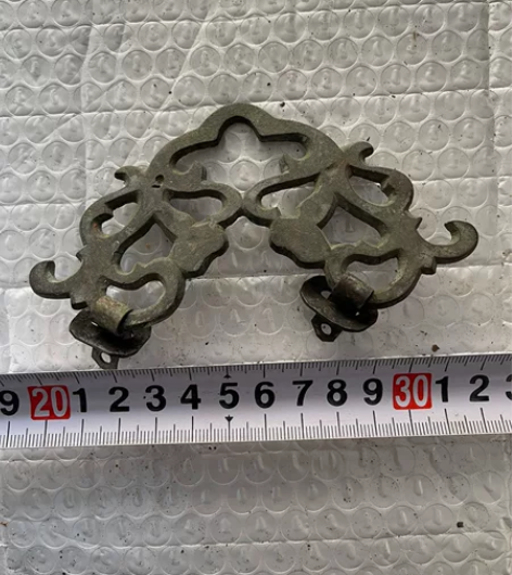 老铜画钩、画挂 老铜画钩、画挂。工艺精湛，...