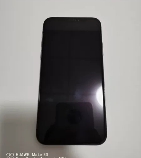 iPhone X、64G、大陆国行。成色和...