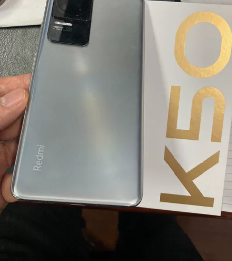 红米k50，618刚买的，全程带套贴膜，没...