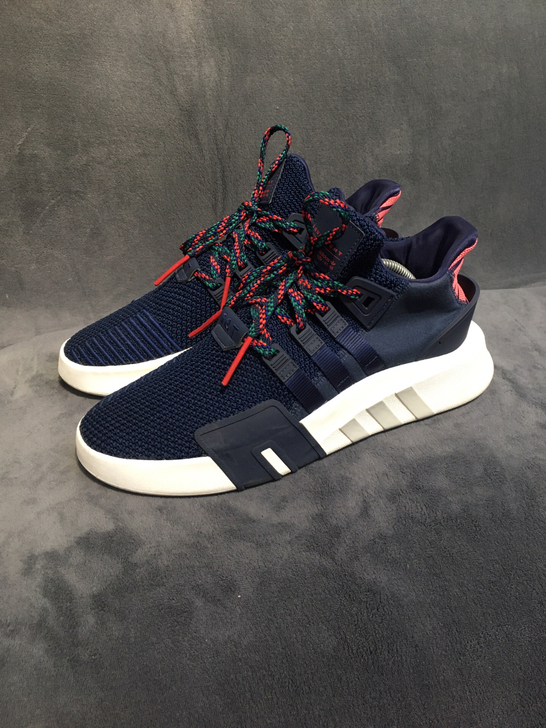 Adidas 休闲运动鞋男鞋正品43码二手...