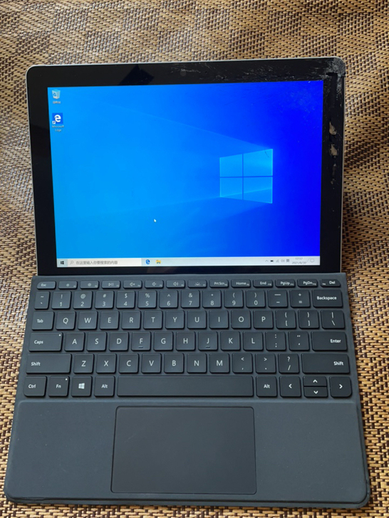 微软surface go一代8+128屏幕...