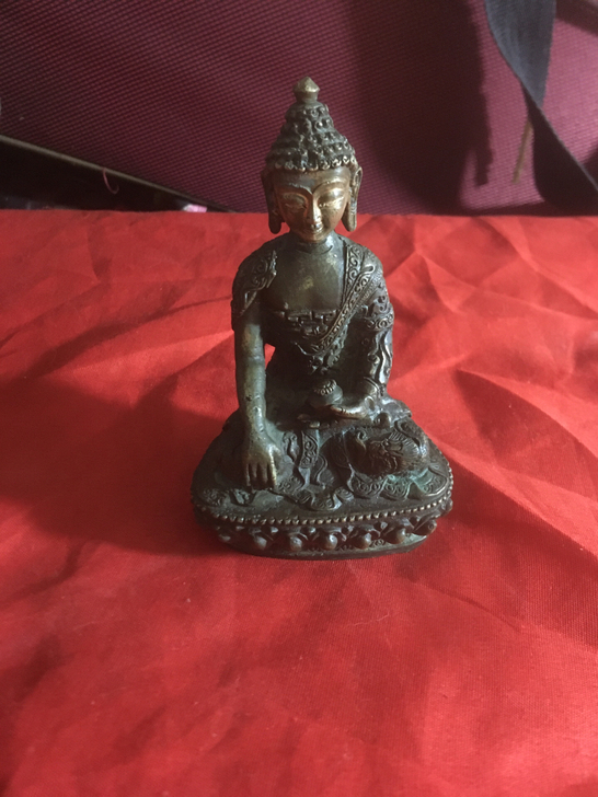 铜佛像一尊，便宜处理了88包邮到家，先下先...