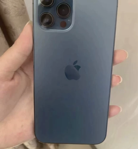 苹果12promax 原装,无拆修。 感兴...