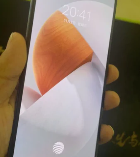 vivo s9e(5G)8+128G 整体...