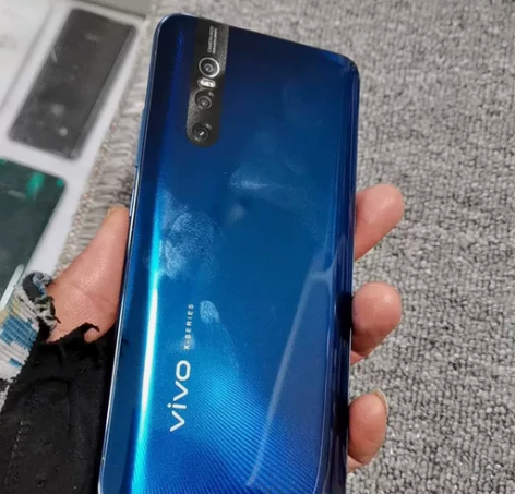 vivox27全新特价8+128正品升降摄...
