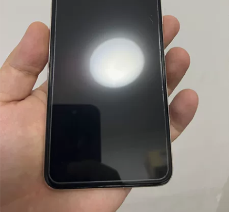 荣耀20pro，8+128运行内存，99新...