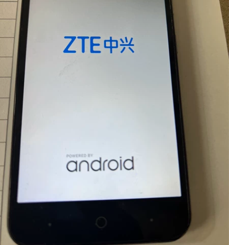中兴手机。16G。全网通。 老人学生用。可...
