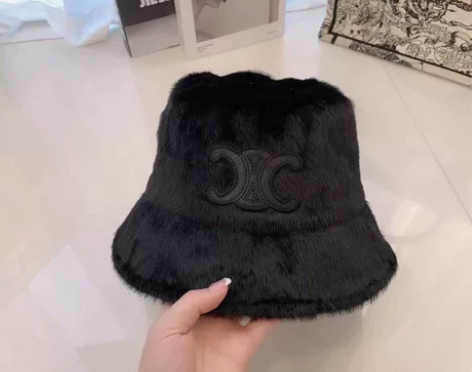 秋冬高档凯旋门皮标仿水貂绒平顶渔夫帽盆帽绒...