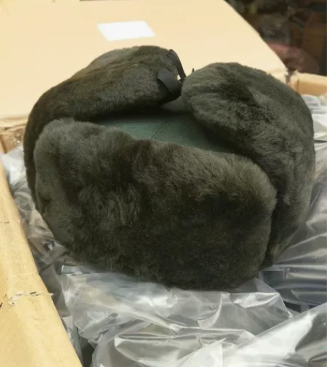 雷锋帽，嘎嘎保暖。 感兴趣的话点“我想要”...