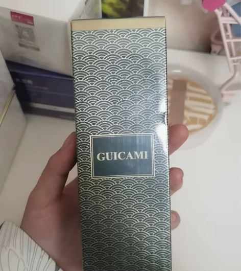 GUICAMI 栩栩如真睫毛膏 黑色棕色1...