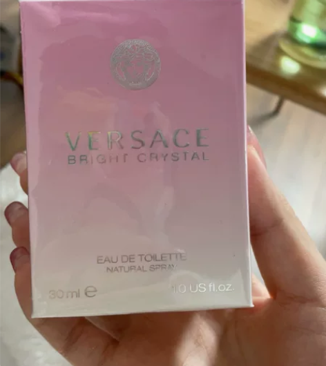 范思哲粉水晶香水30ml,全新未拆封 感兴...