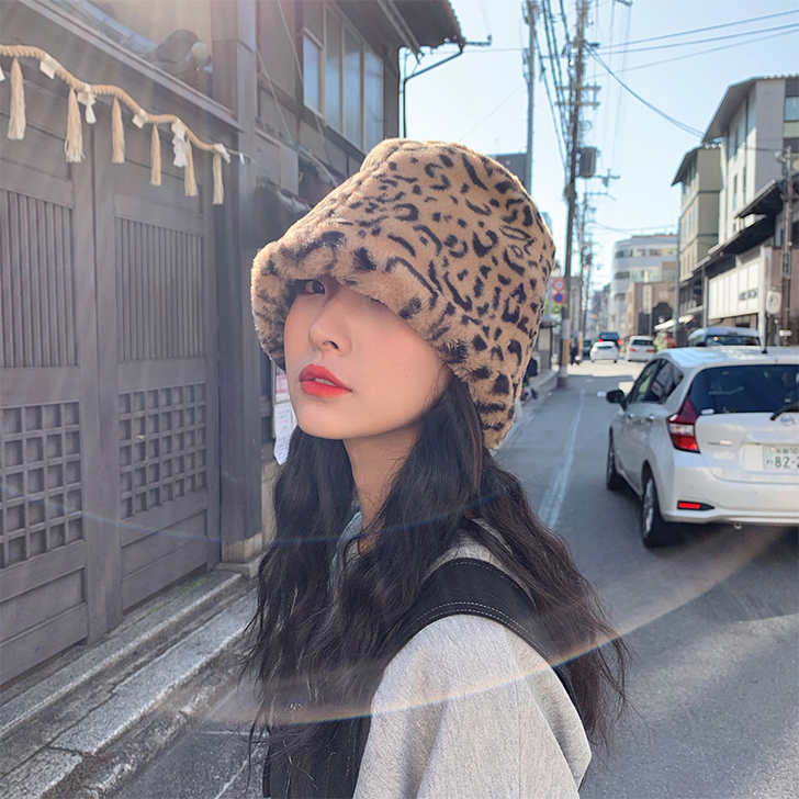 问香坊 帽子