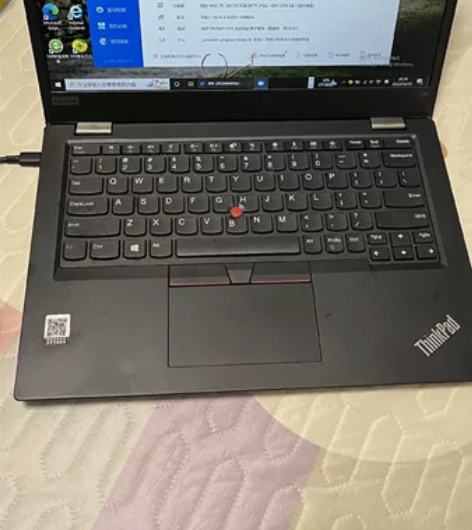 thinkpad L3 很少使用，机子很新...