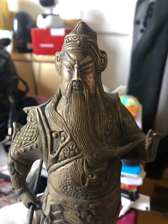 关公铜佛像好几十年了！招财希望有缘请走