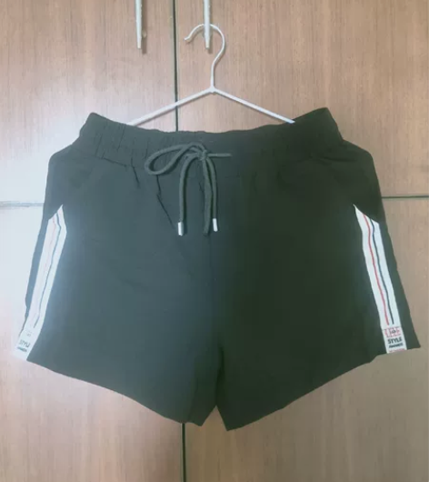 短裤，m码，160/68A，可以穿到85-...