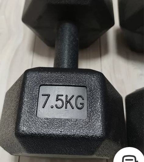 闲置哑铃一对，自提！ 感兴趣的话点“我想要...