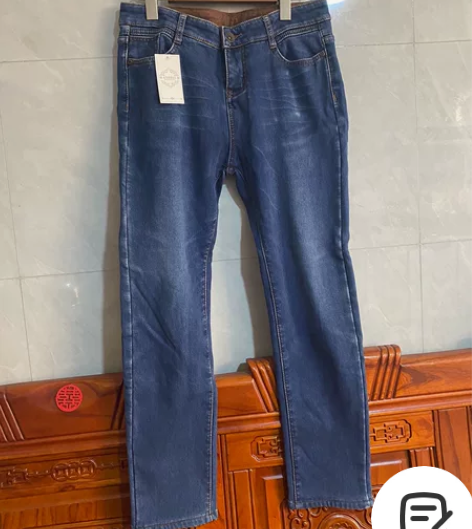 男士蓝色牛仔裤，全新，腰口2尺5，裤长2尺...
