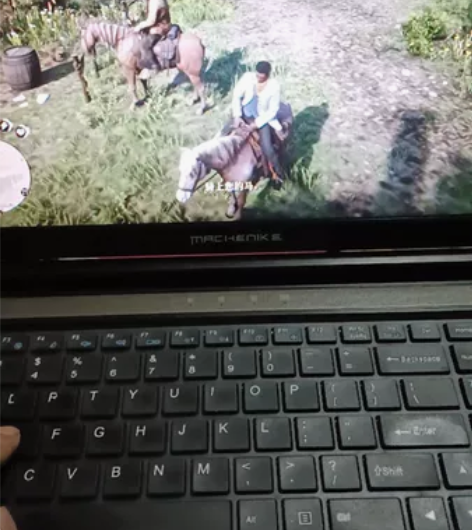 机械师游戏本960显卡 i7 感兴趣的话点...