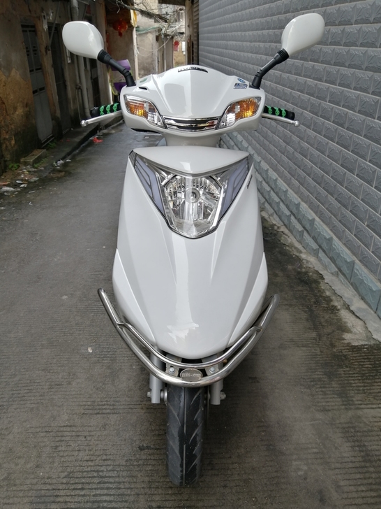 睿御110，9成新，最高配，不烧机油，原漆...