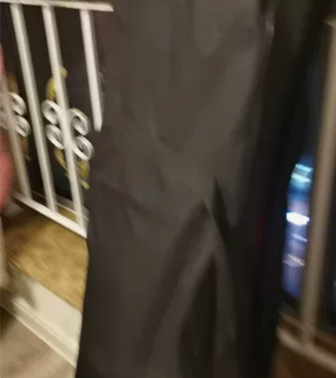 天津和平昆明路自提古筝，架子齐全，外送若干...
