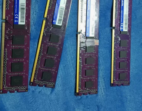 威刚万紫千红ddr3内存条，频率1600，...