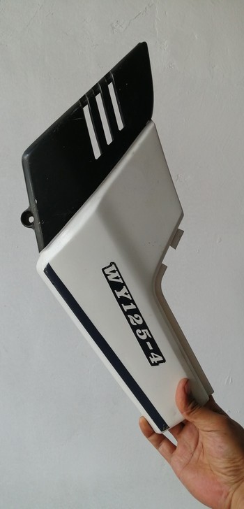 求购五羊125-4摩托车边盖侧盖，