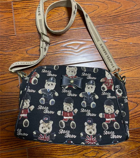 大咖熊女士斜挎手提包，比较萌比较学院派，元...