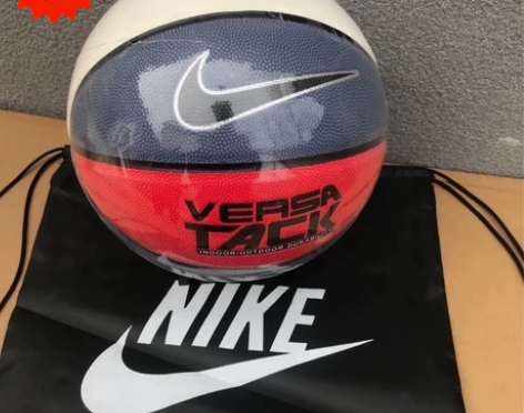 全新未拆封闲置转让耐克篮球7号标准篮球 学...