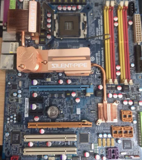 技嘉p35-dq6，成色超新，豪华散热，无...