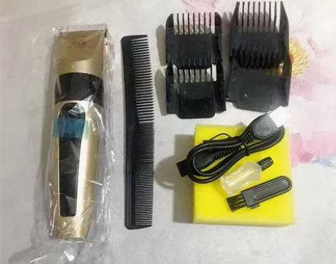 房租到期，全新清仓处理一批电推子理发器电推...