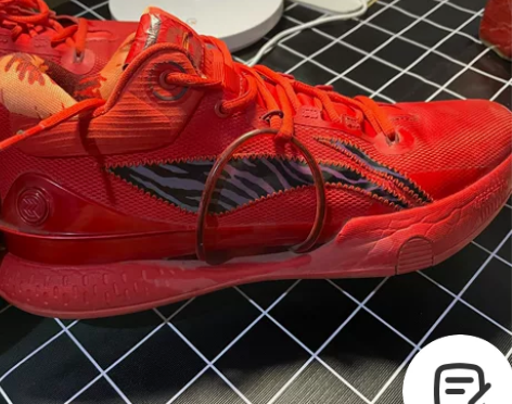 李宁   实战篮球鞋  闪击8 本人就打过...