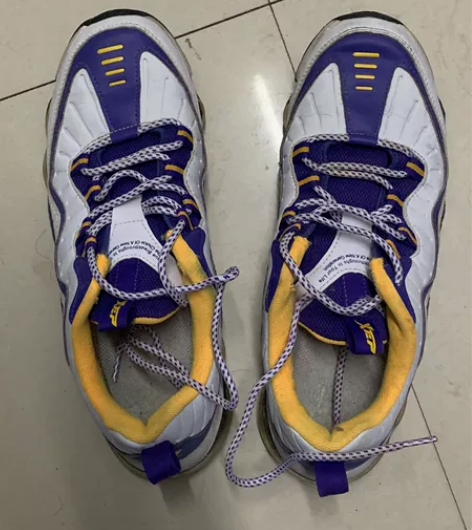 特步 休闲鞋。带气垫。本人一手鞋。41码。...