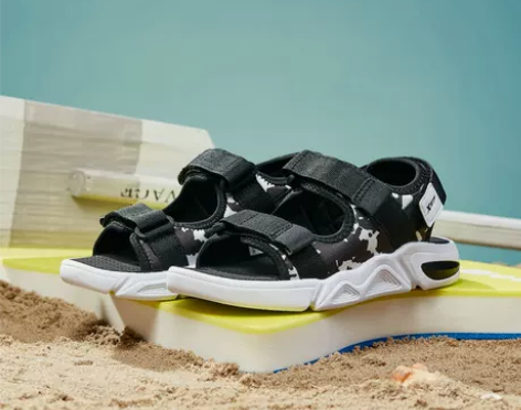 XTEP/特步 儿童凉鞋 感兴趣的话点“我...