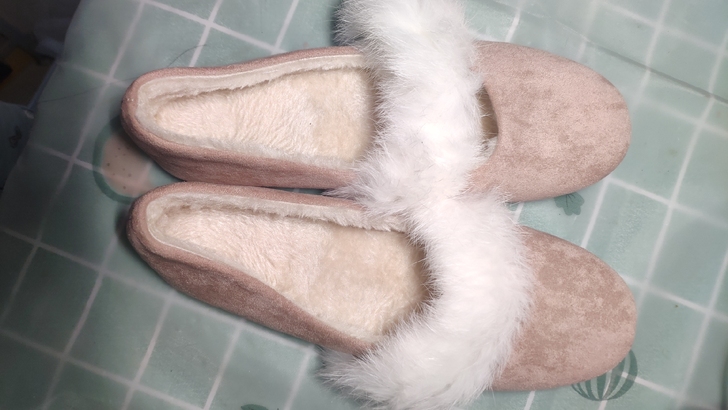 小仙女毛绒绒鞋，平底，嫩粉色绒面，36码，...