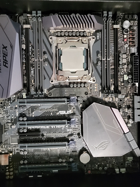 7820X散片，全核心4.6G只需要1.1...