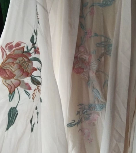 大刀出汉服 买二送一 红色1:忘记是哪家了...