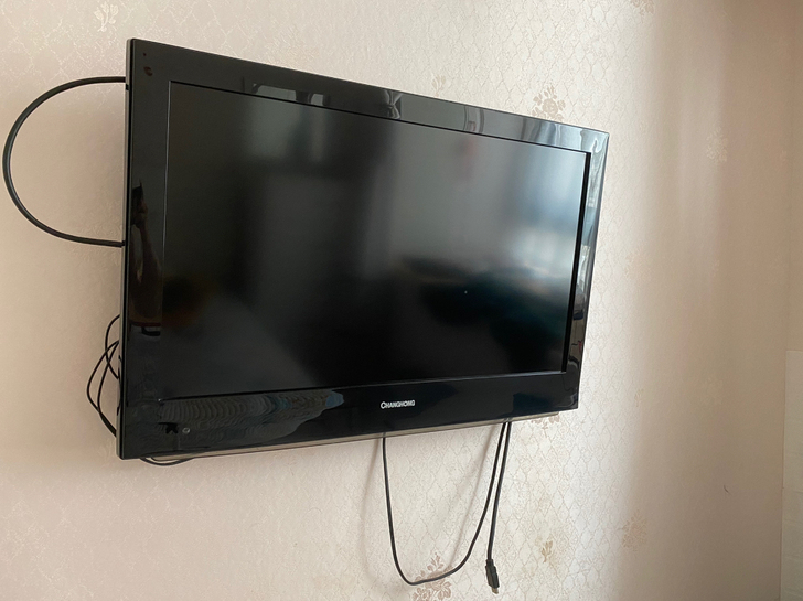长虹电视机，房间里基本上不怎么看电视了，放...