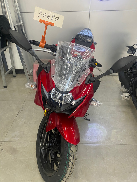铃木gsx250全新现车 各类颜色齐全