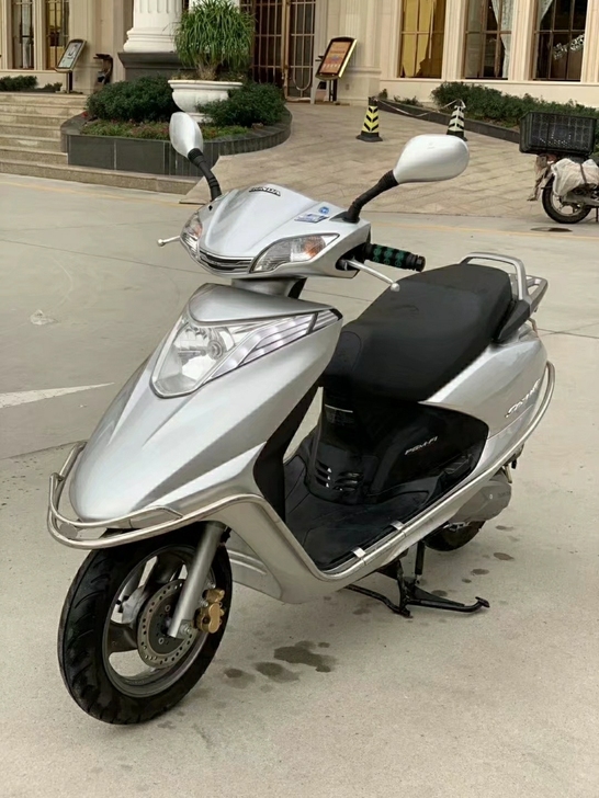 本田睿御WH110电喷国四排放，摩托踏板车...