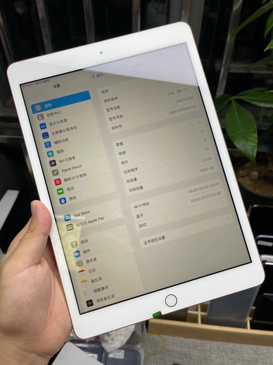 全新iPad 2019  32G  WIF...