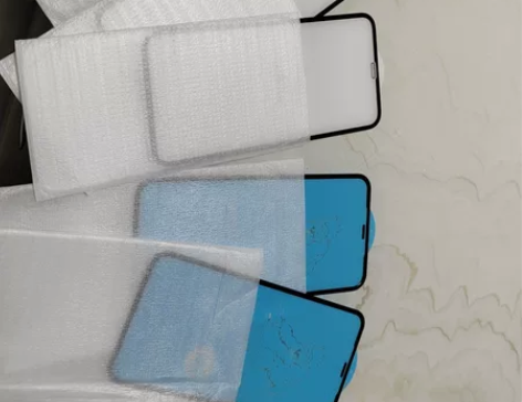 苹果11带气囊边钢化膜，因换手机便宜处理，...