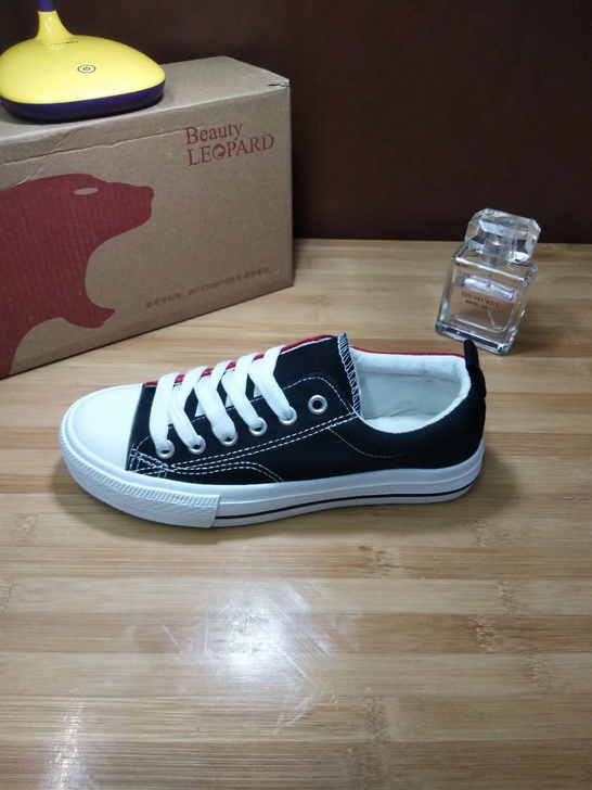 男女帆布鞋双色